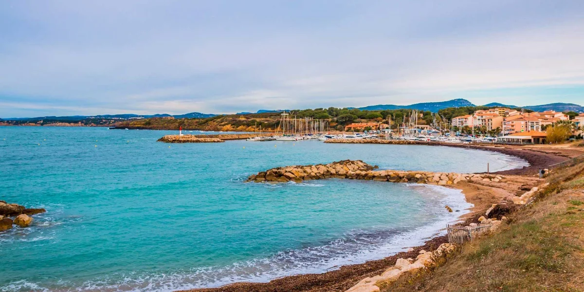 Six-fours-les-plages - six sens à Six-Fours-les-Plages